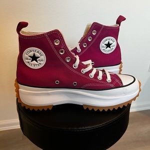 Pink Converse Hike High Platforms 🩷👟